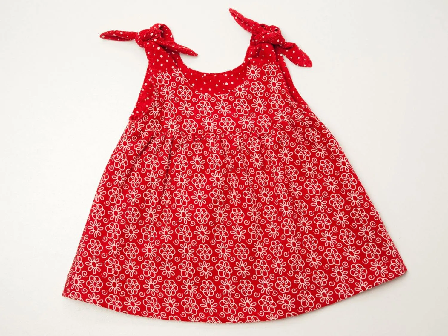 Baby Pinafore dress sewing pattern ebook pdf LIPSIA