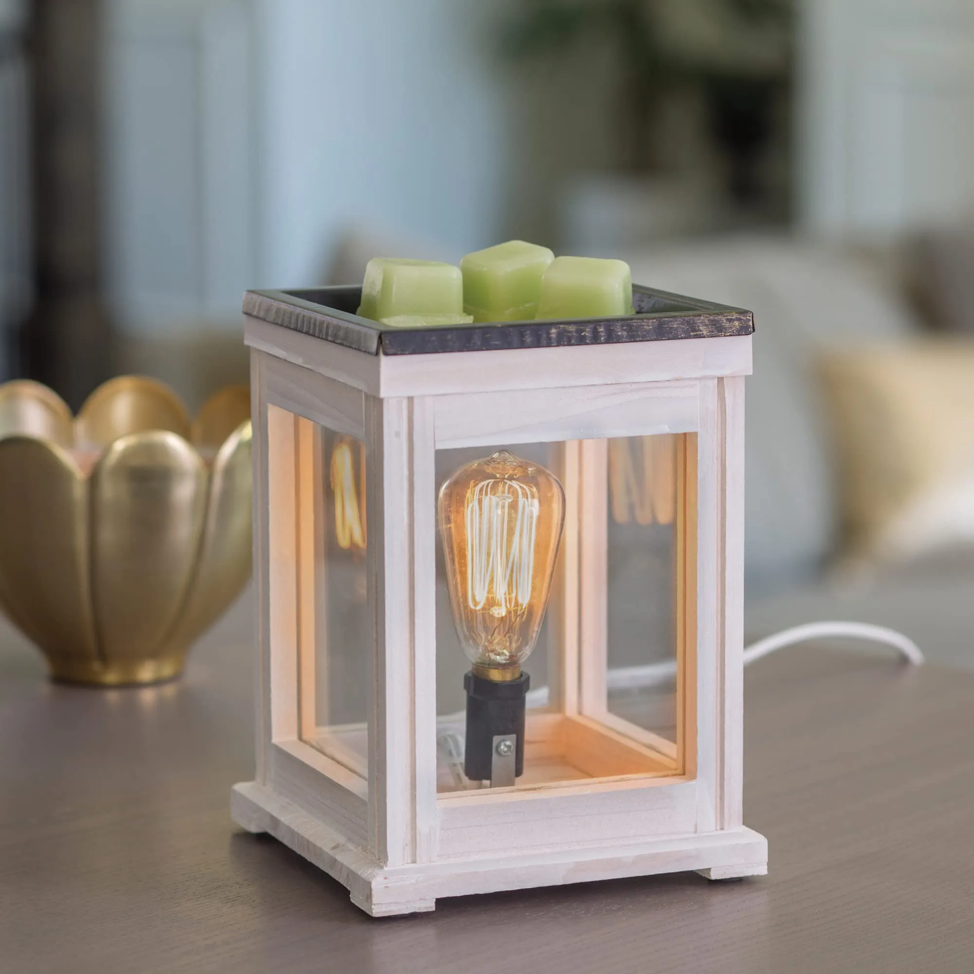 CANDLE WARMERS ETC. Vintage Bulb Illumination Fragrance Warmer- Light-Up Warmer for Warming Scented Candle Wax Melts and Tarts to Freshen Room, Weathered White Wood