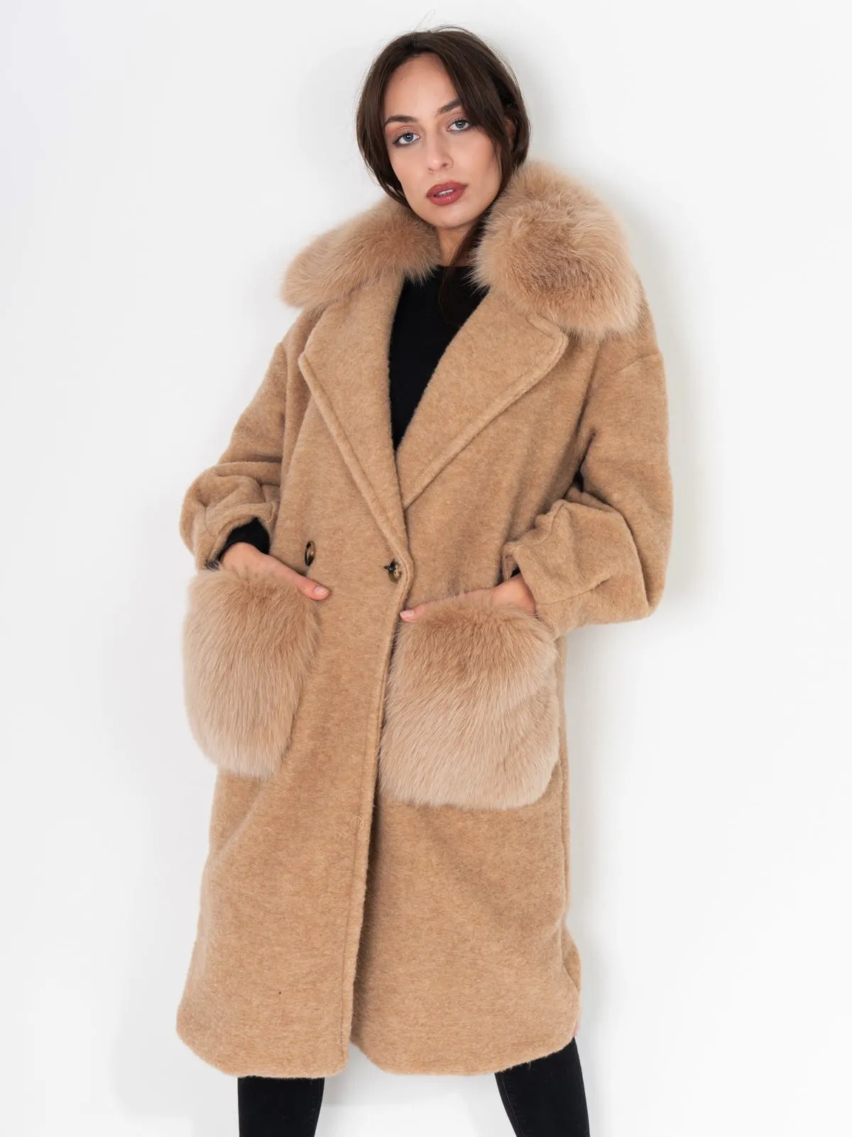 Coat fox Pockets And Neck Camel