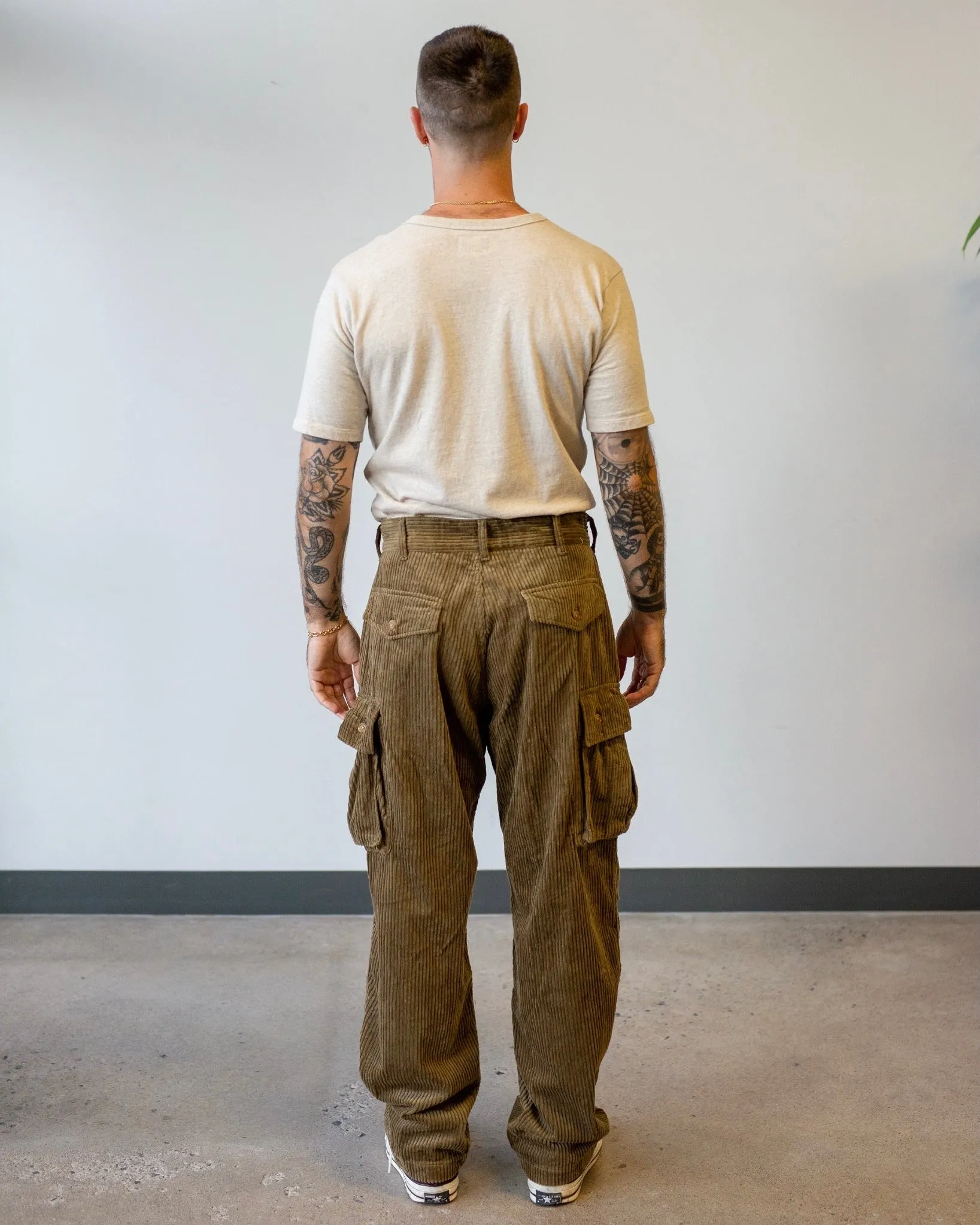 Engineered Garments FA Pant Khaki Cotton 4.5W Corduroy