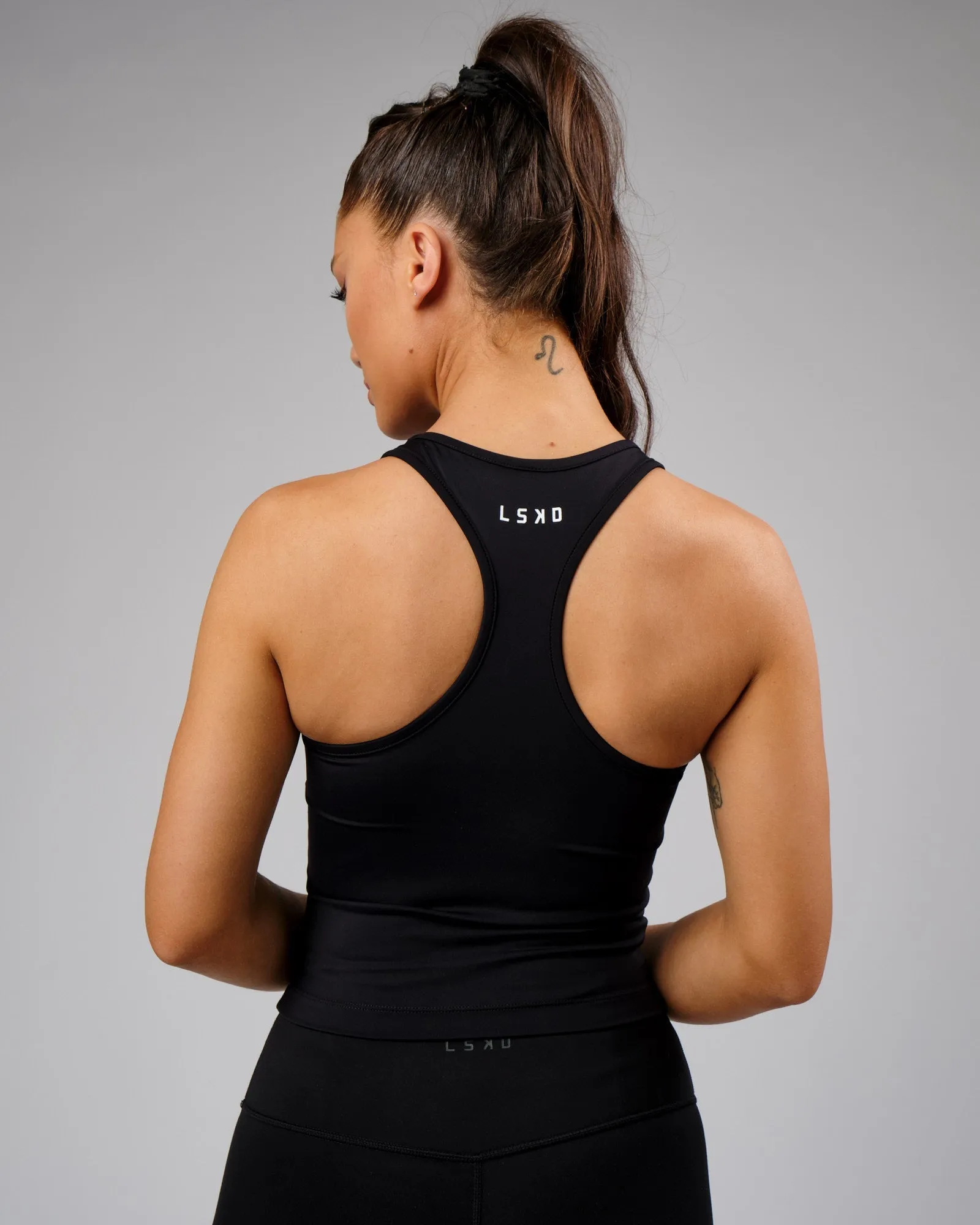 Flow Performance Tank - Black