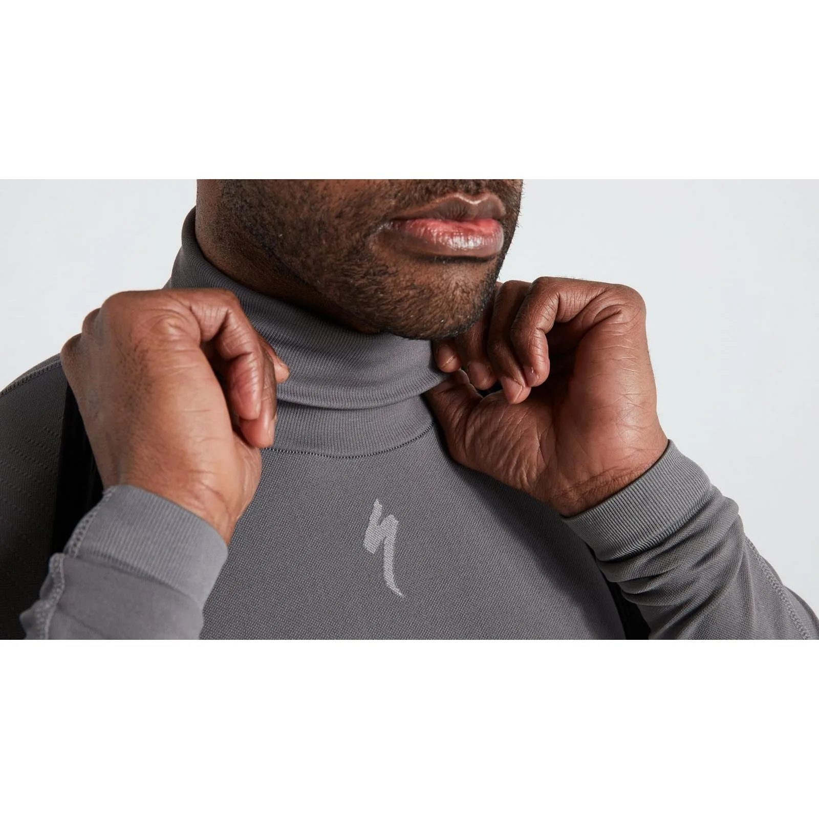 Men's Seamless Roll Neck Long Sleeve Base Layer