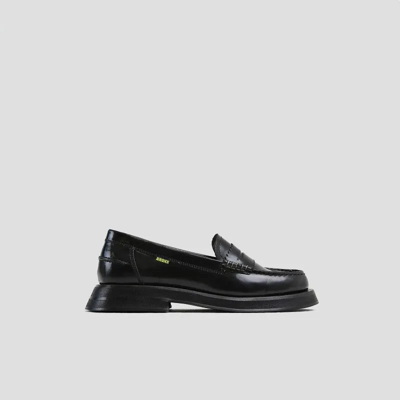 New Frizo Black Leather Loafers