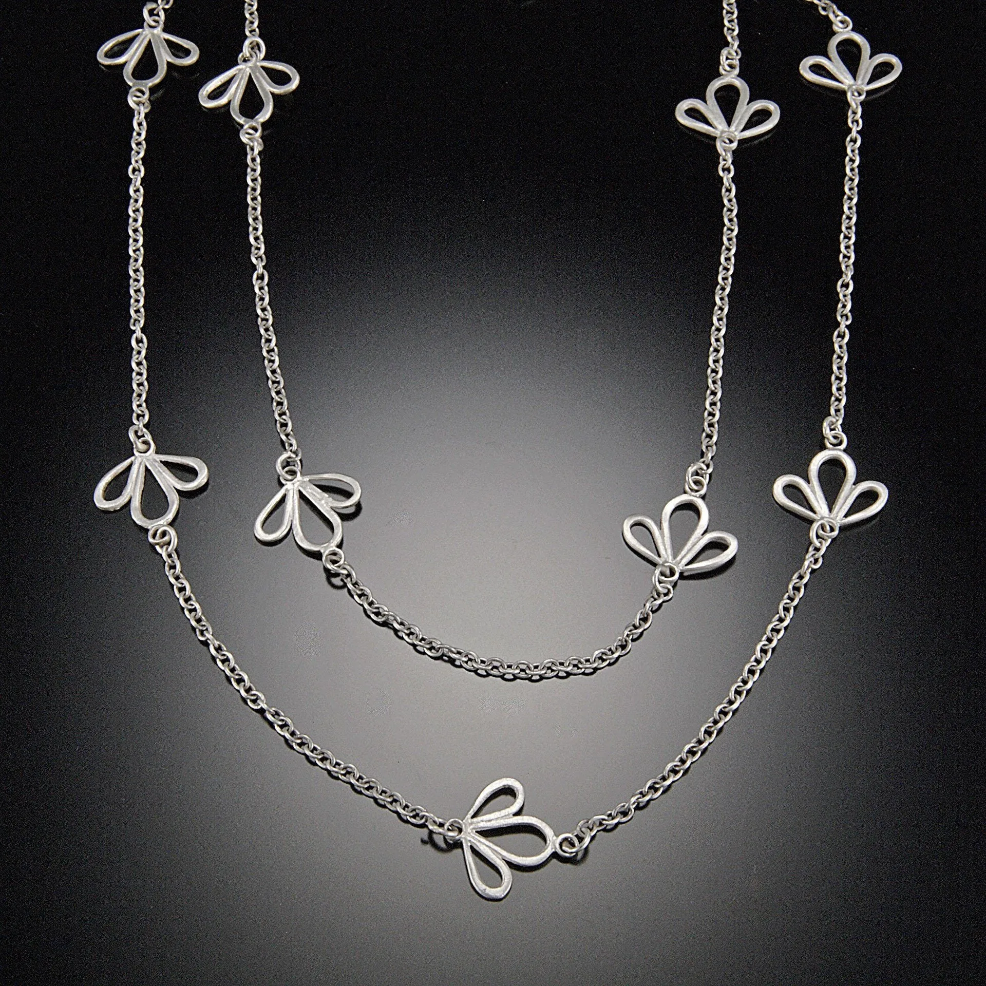 Open Leaf Chain Necklace