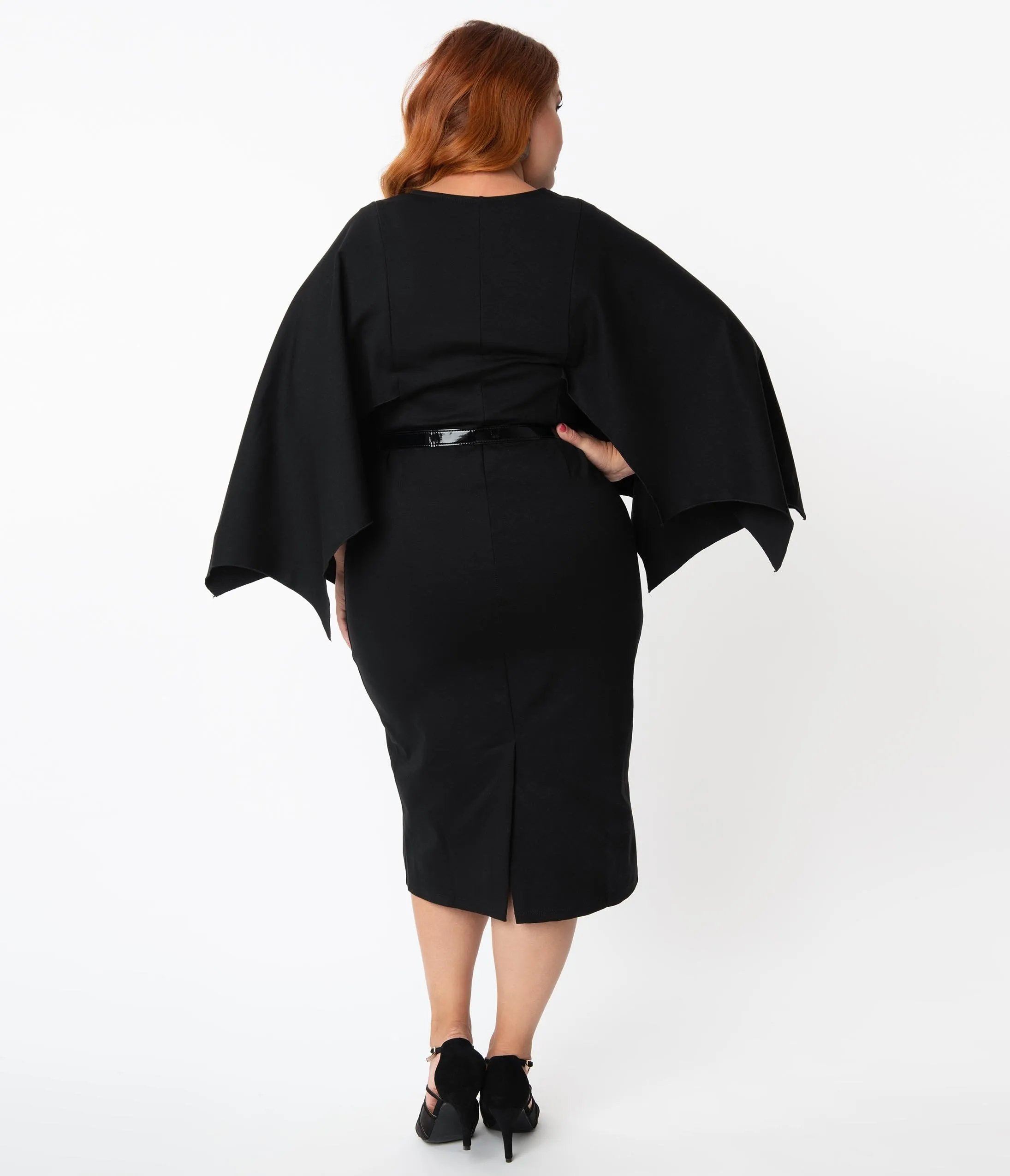 Retrolicious Plus Size Black Sleeved Creature Of The Night Wiggle Dress