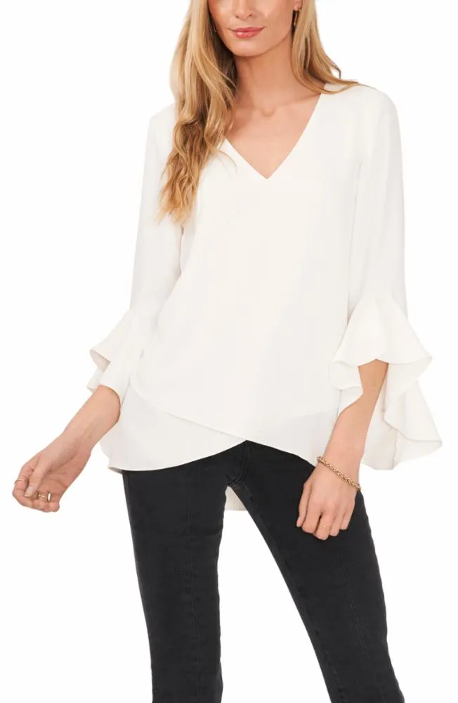 Vince Camuto Apparel Women's Flutter Slv Vnk Tunic White Reg