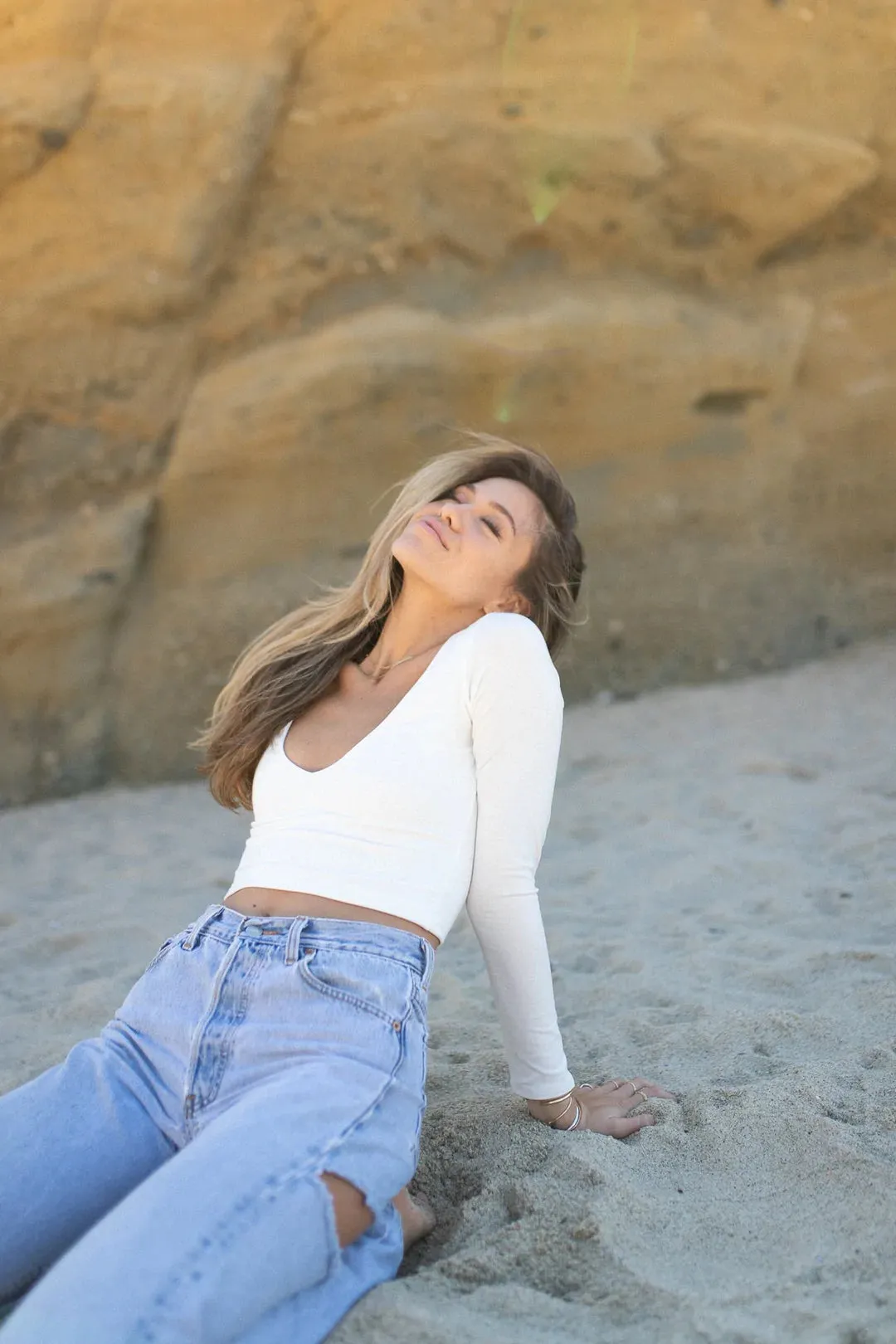 White V Neck Crop